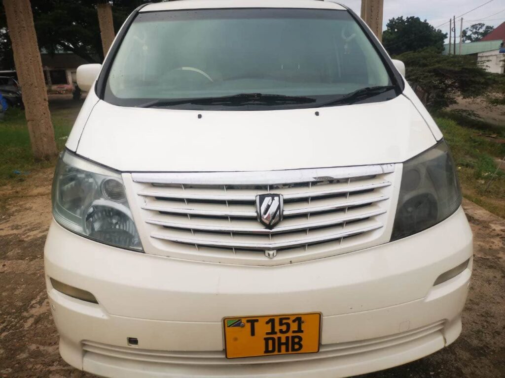 Price Of Toyota Alphard 2006 for Sale in Tanzania