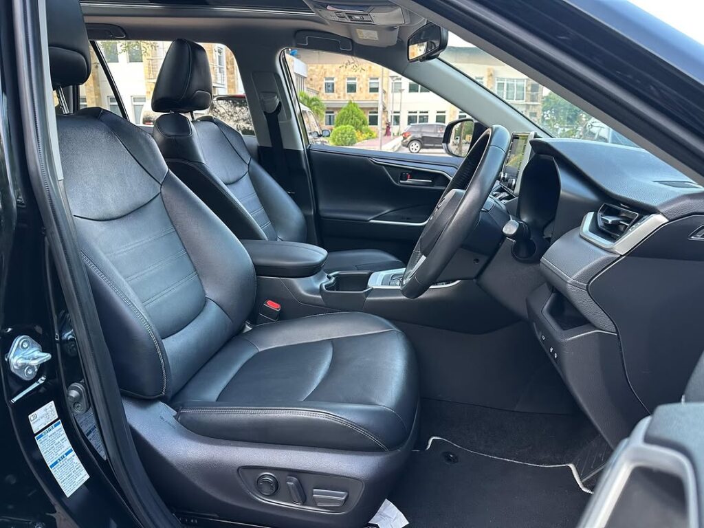 Bei ya Toyota Rav4 2019 Sokoni Dar es Salaam Tanzania