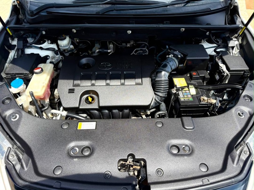 Toyota Harrier bei poa sokoni Mwanza Tanzania