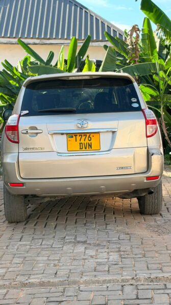 Price of Used Toyota Vanguard 2010 for Sale in Dar es Salaam Tanzania