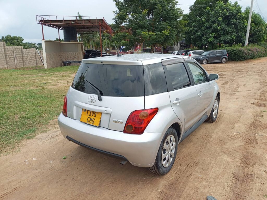 Buy Toyota IST 2004 for Sale in Dar es Salaam