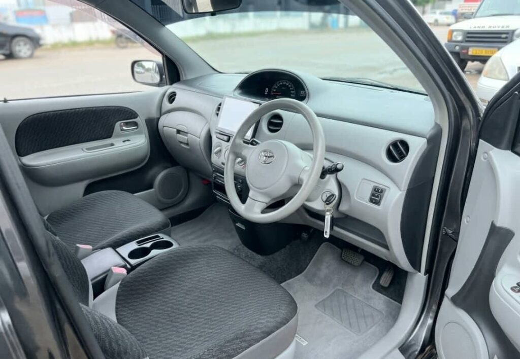 Magari Used Toyota Sienta 2008 Dar es Salaam Tanzania