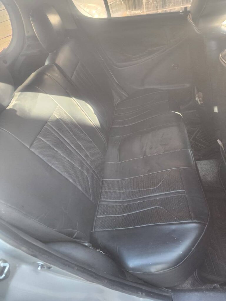 Magari Sokoni Toyota Vitz ya Bei Poa 2003