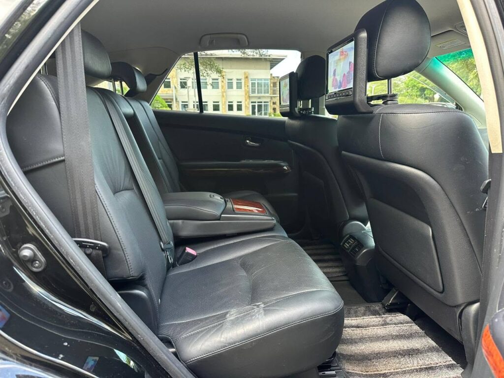Price Toyota Harrier 2009 for Sale in Dar es Salaam