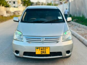 Bei Ya Toyota Raum 2004 Sokoni Dar es Salaam Tanzania