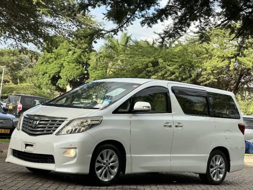 Magari Sokoni Toyota Alphard ya Bei Poa 2009