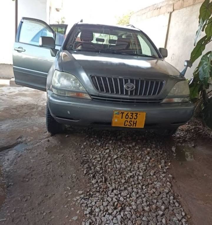 Used Toyota Harrier 2001 for Sale in Mara