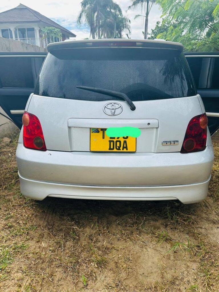 Buy Toyota IST 2005 for Sale in Dar es Salaam