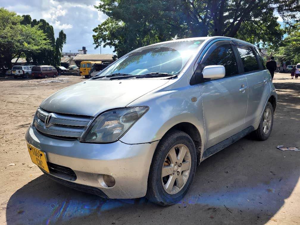 Buy Toyota IST 2003 for Sale in Dar es Salaam