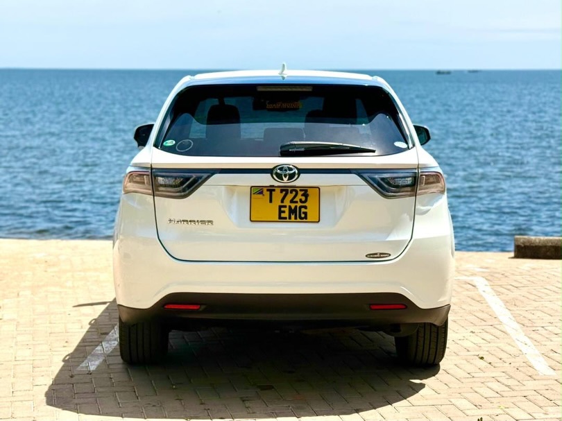 Magari Used Toyota Harrier 2015 Mwanza Tanzania