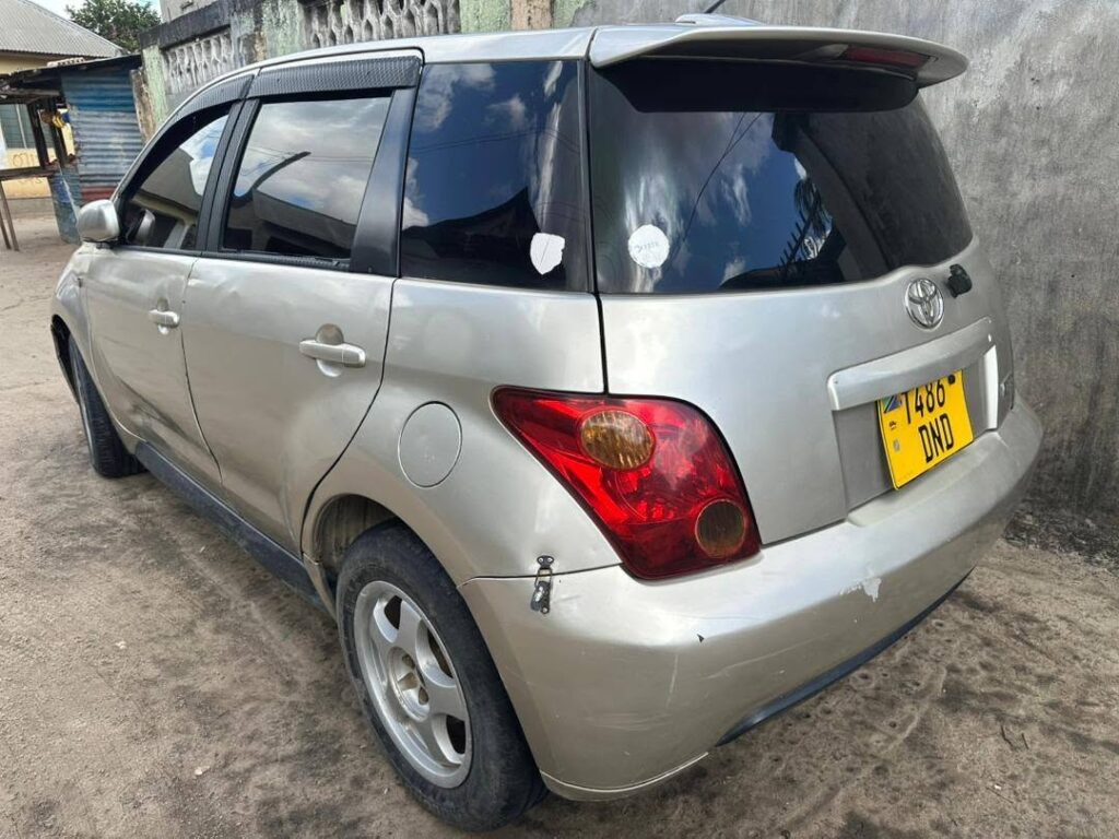 Price Of Toyota IST 2005 for Sale in Tanzania