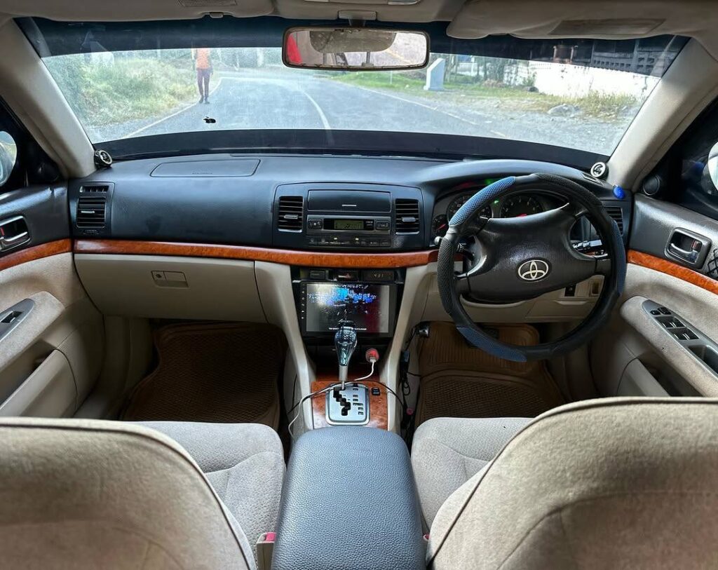 Magari Sokoni Toyota Mark II ya Bei Poa 2005
