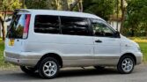Toyota Noah bei poa sokoni Arusha Tanzania