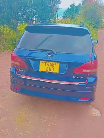 Bei Ya Toyota Ipsum 2003 Sokoni Dar es Salaam Tanzania
