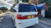 Toyota Alphard bei poa sokoni Dar es Salaam Tanzania