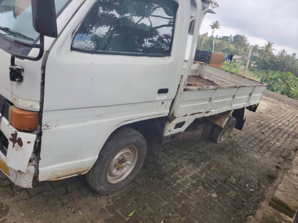 Isuzu Elf 1995 for Sale in Dar es Salaam