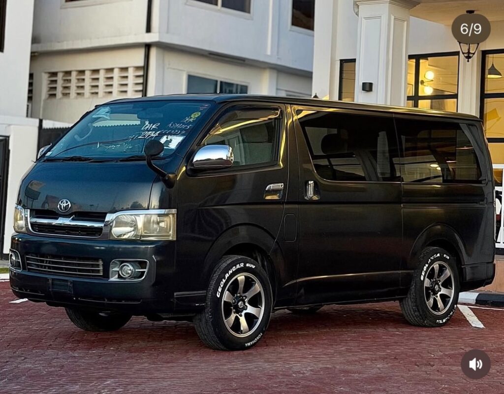 For Sale Toyota Hiace 2004 in Dar es Salaam