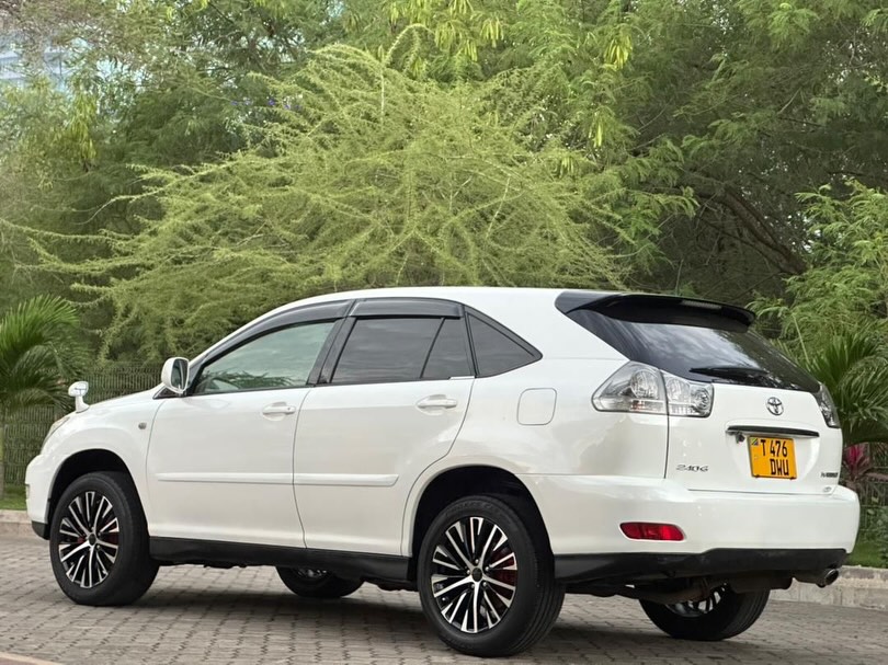 Used Toyota Harrier 2005 for Sale in Dar es Salaam