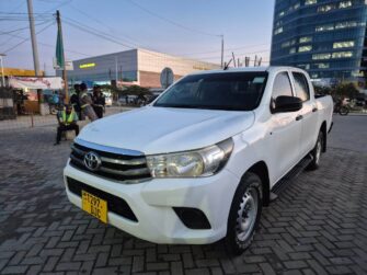 Bei Ya Toyota Hilux 2016 Sokoni Dar es Salaam Tanzania
