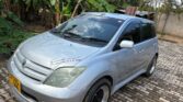 Magari IST 2005 lipo Dar es Salaam