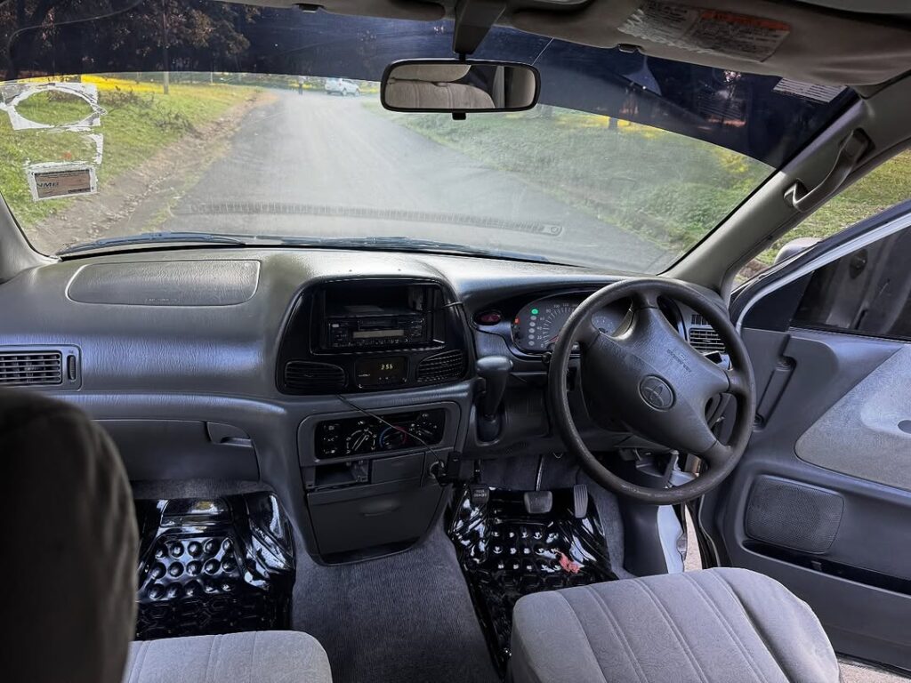 Bei ya Toyota Noah 2003 Sokoni Arusha Tanzania