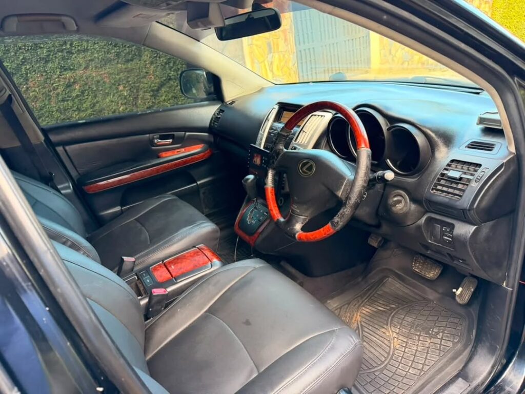 Price Toyota Harrier 2007 for Sale in Dar es Salaam