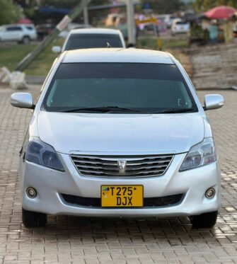 Bei Ya Toyota Premio 2012 Sokoni Dar es Salaam Tanzania