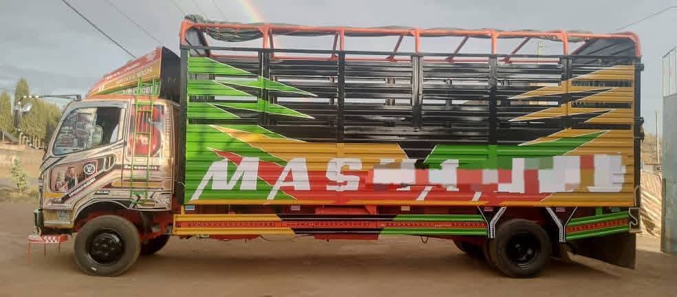 Mitsubishi Fuso 2015 for Sale in Dar es Salaam