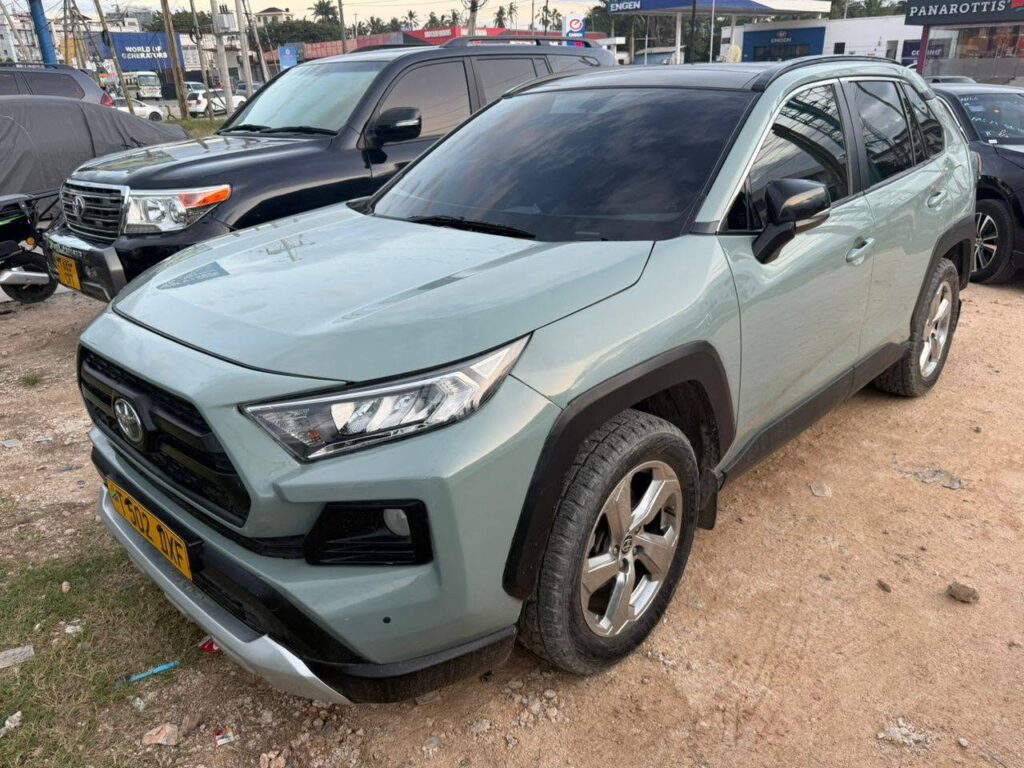 Magari Sokoni Toyota Rav4 ya Bei Poa 2022