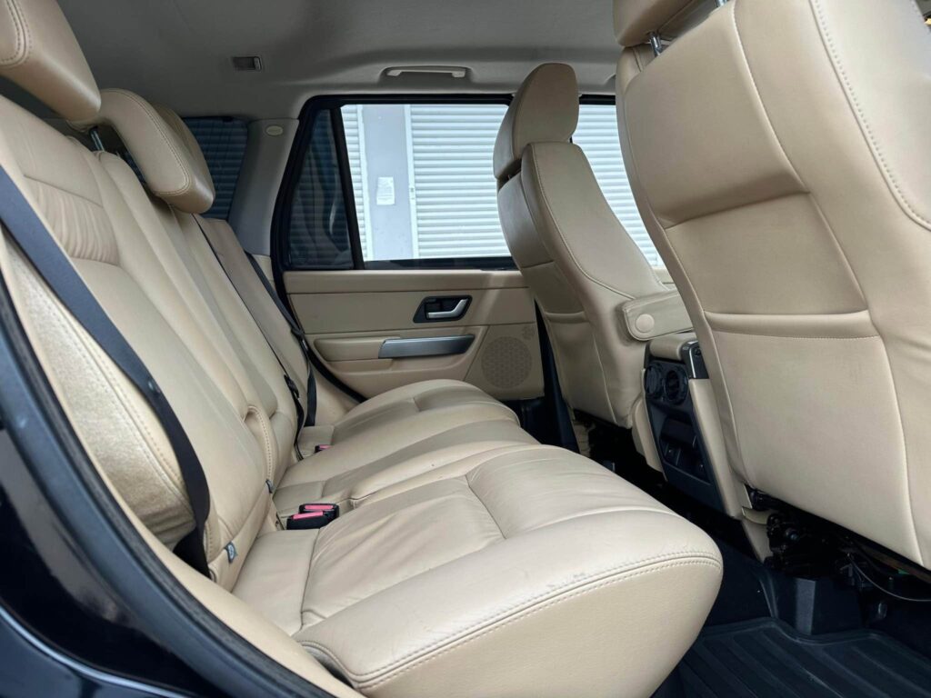 Magari Used Land Rover Range Rover Sport 2006 Dar es Salaam Tanzania