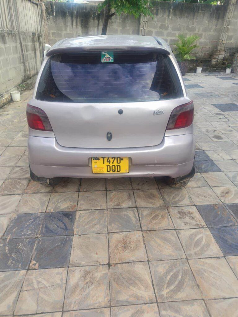 Toyota Vitz 2003 for Sale in Dar es Salaam