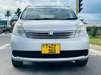 Bei Ya Toyota Isis 2006 Sokoni Dar es Salaam Tanzania