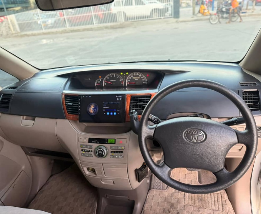 Bei ya Toyota Noah 2005 Sokoni Dar es Salaam Tanzania