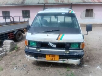 Price of Used Toyota LiteAce Truck 1990 for Sale in Dar es Salaam Tanzania