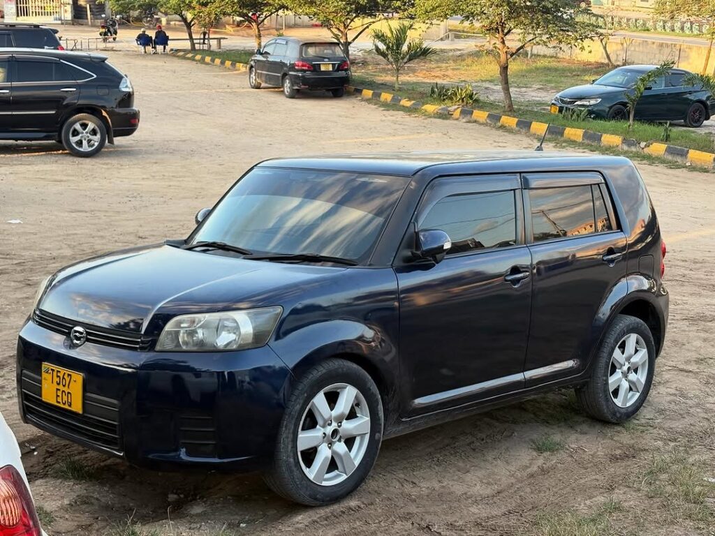 Magari Sokoni Toyota Rumion ya Bei Poa 2008