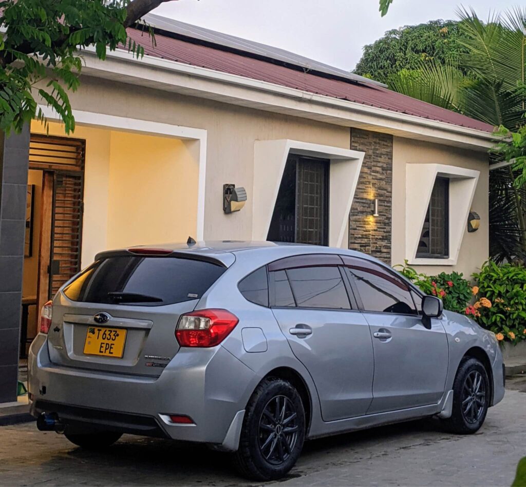 Subaru Impreza bei poa sokoni Dar es Salaam Tanzania