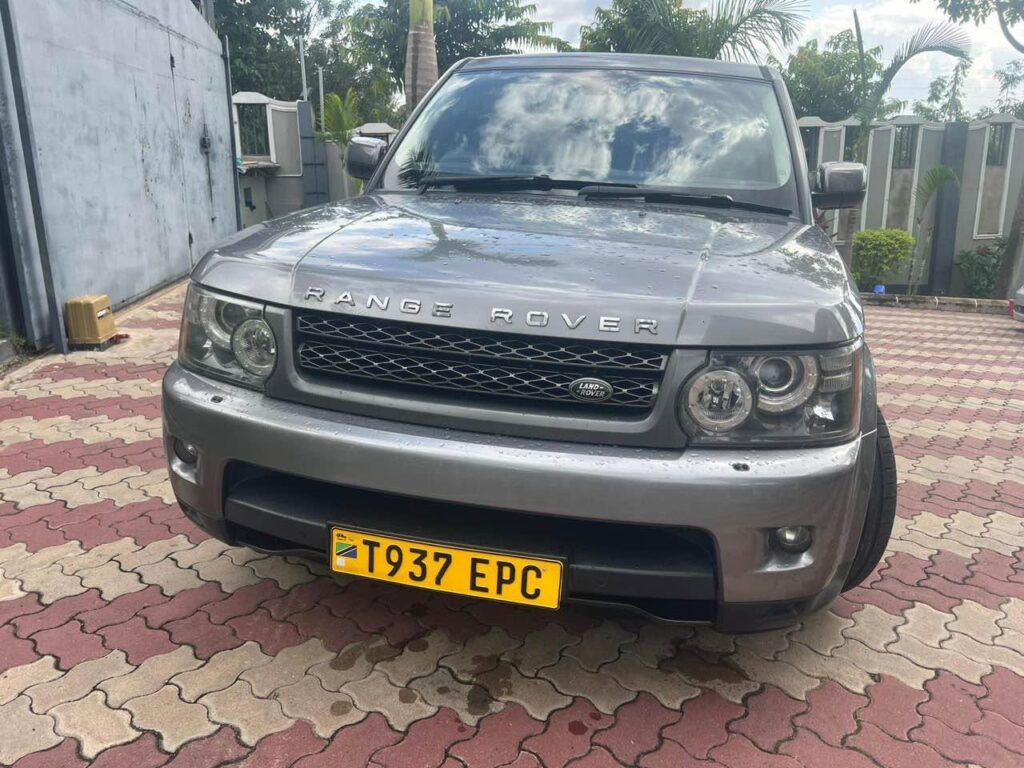 Buy Land Rover Range Rover Sport 2010 for Sale in Dar es Salaam