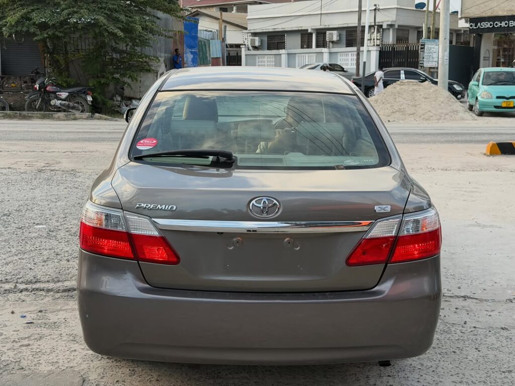Price Toyota Premio 2009 for Sale in Dar es Salaam