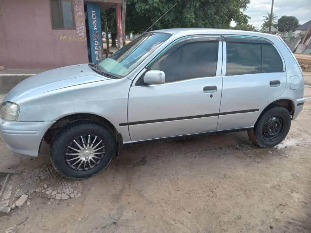 Price Of Toyota Starlet 1998 for Sale in Tanzania