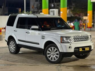Price of Used Land Rover Discovery 4 2015 for Sale in Dar es Salaam Tanzania