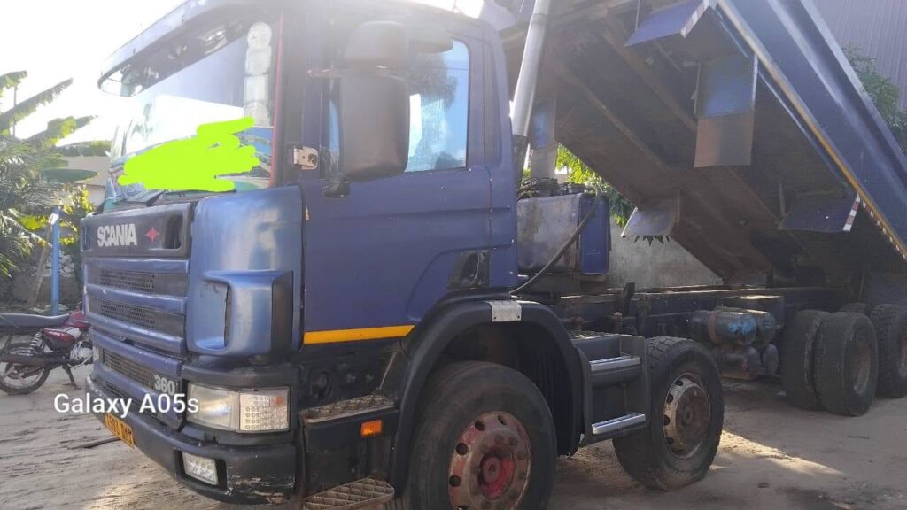 Magari 124 2000 lipo Dar es Salaam