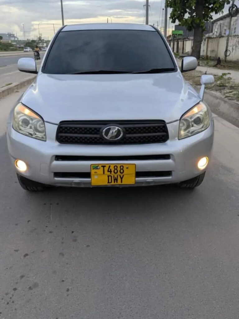 Used Toyota Rav4 2007 for Sale in Dar es Salaam