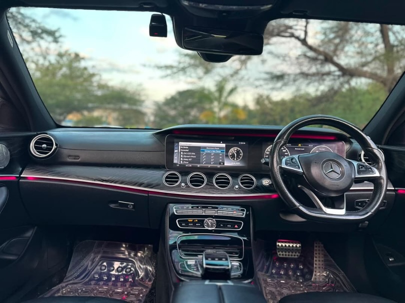 Bei ya Benz E-Class 2017 Sokoni Dar es Salaam Tanzania