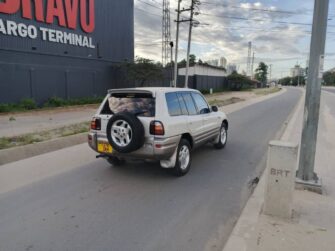 Bei Ya Toyota Rav4 1999 Sokoni Dar es Salaam Tanzania