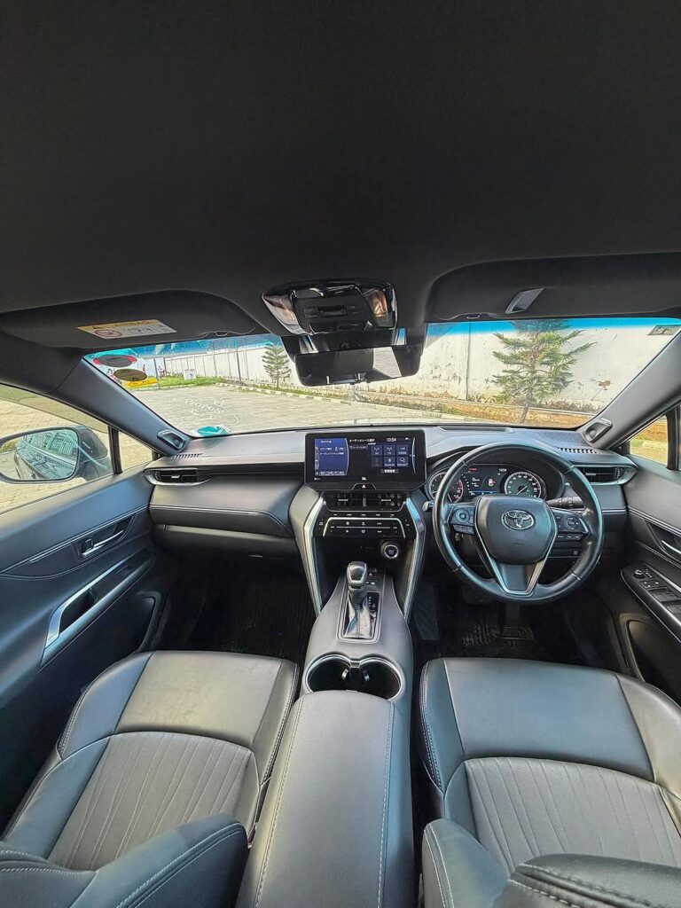 Magari Sokoni Toyota Harrier ya Bei Poa 2020