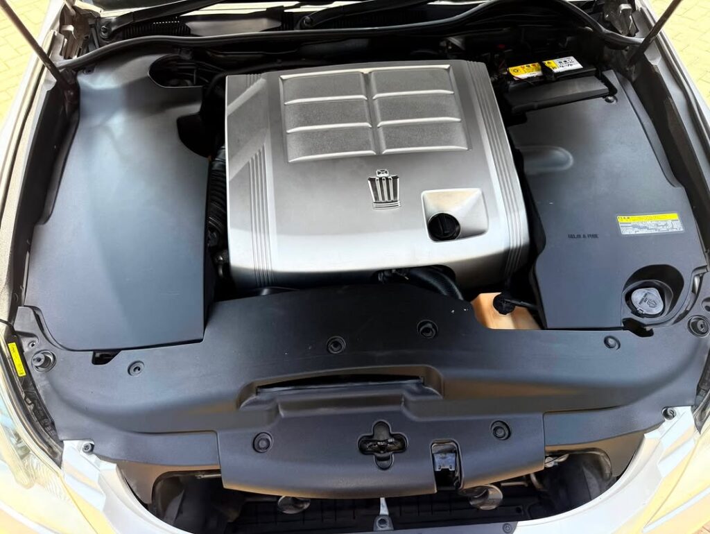 Toyota Crown 2012 for Sale in Mwanza