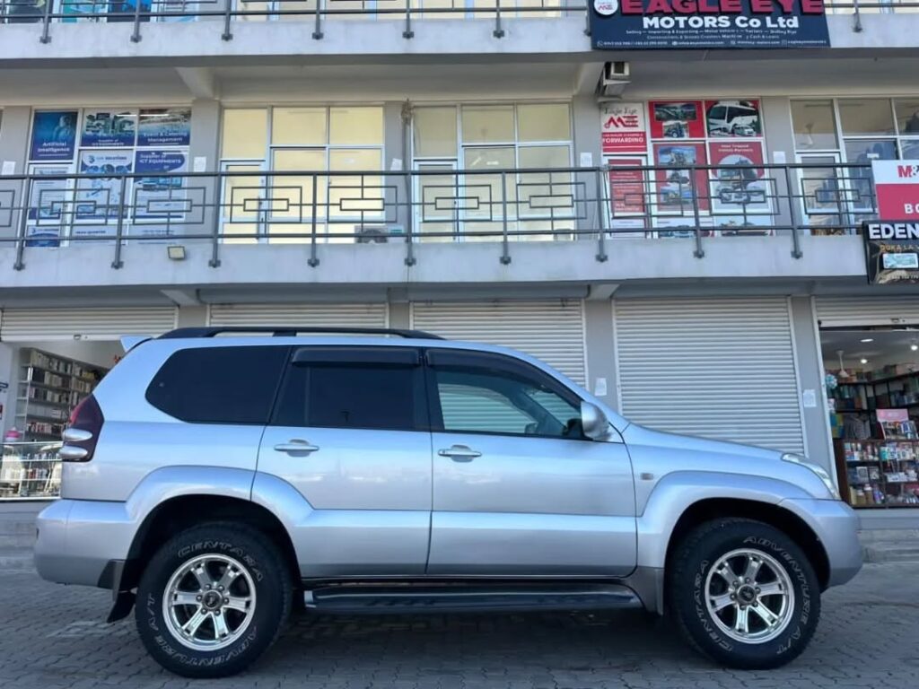 Buy Toyota Land Cruiser Prado 2007 for Sale in Dar es Salaam