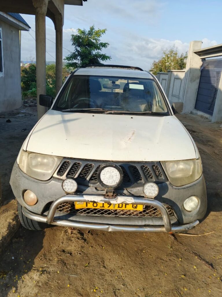 Buy Mitsubishi L200 2009 for Sale in Dar es Salaam