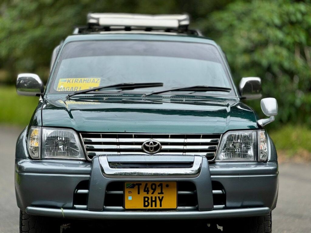 Buy Toyota Land Cruiser Prado 2000 for Sale in Arusha