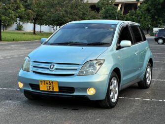 Bei Ya Toyota IST 2005 Sokoni Dar es Salaam Tanzania